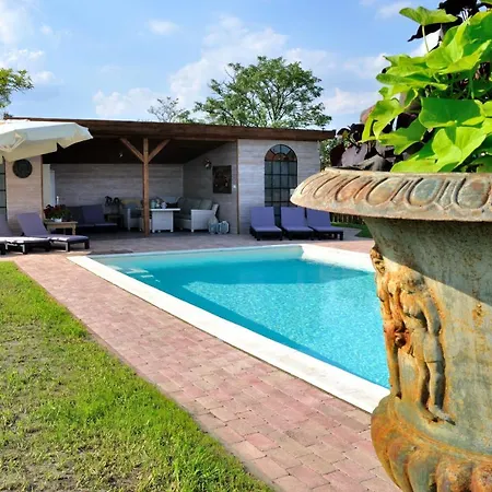 Guest house Tisza Topic